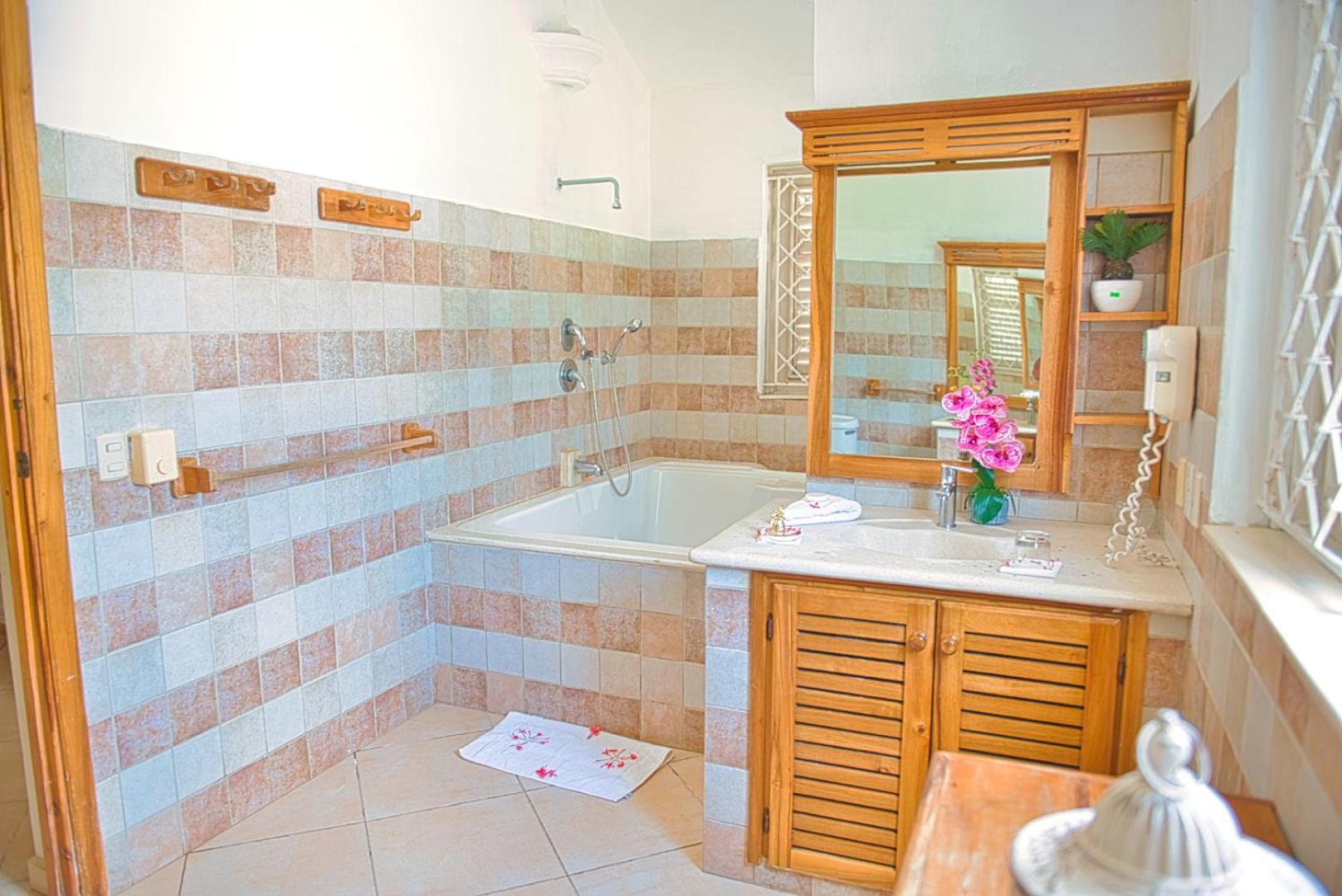 Villa Chiara ลาสแตร์เรนาส ภายนอก รูปภาพ